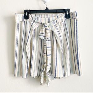 BCBGeneration Stripe Tie Front Jersey Swing Shorts Limestone Multi L NWT